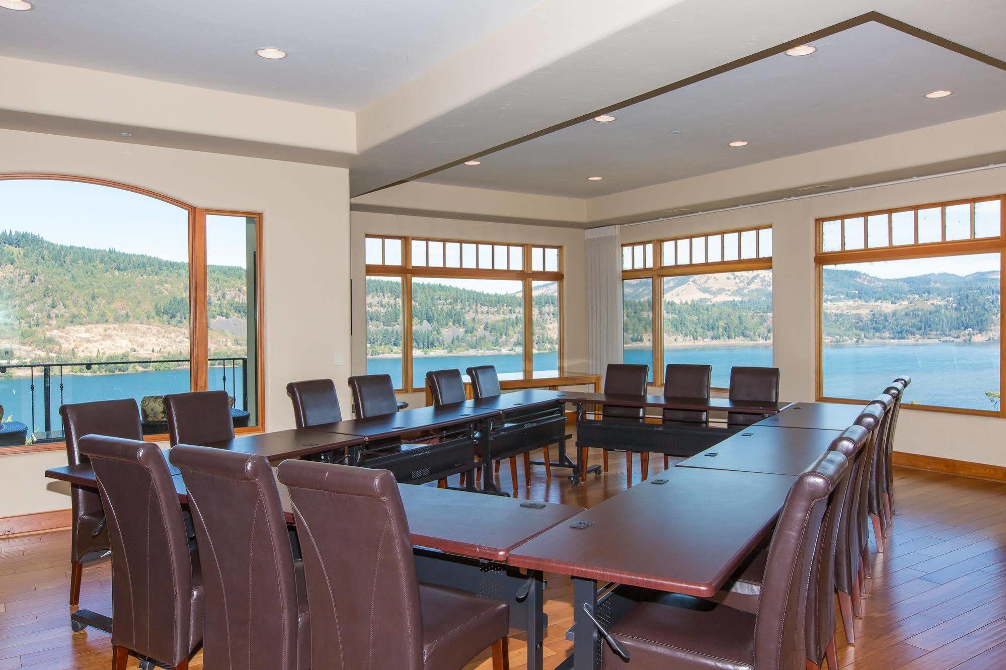 Columbia Cliff Villas Худ Ривър Екстериор снимка
